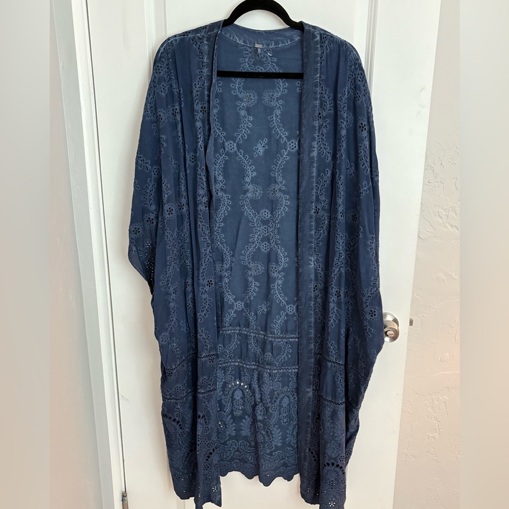 YFB Young Fabulous Broke Keiko Eyelet Kimono Duster Beach OS Slate Blue NWOT